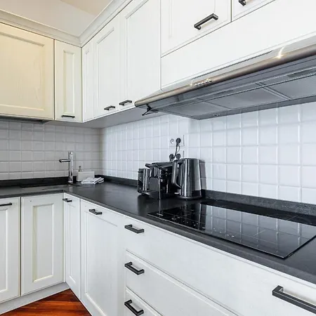 Palais De - Elegant With Sea View Apartamento Menton